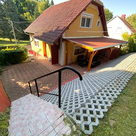 Ili Vendeghaz * Zalakaros